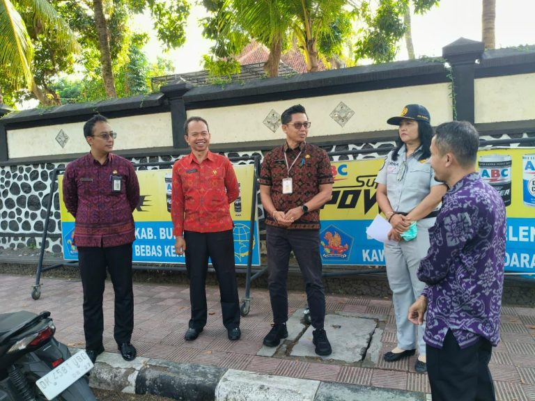 pendampingan pelaksanaan kegiatan penangihan tunggakan pajak kendaraan bermotor ke UPTD. PPRD Provinsi Bali di Kabupaten Buleleng